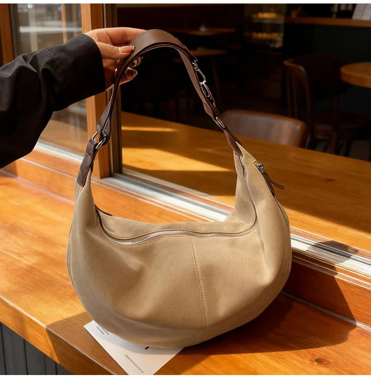 New Retro Comfortable Simple Hobo Bag Women Large Capacity Versatile Texture Crossbody Shoulder Bag Korean Style Matte Horn Bag