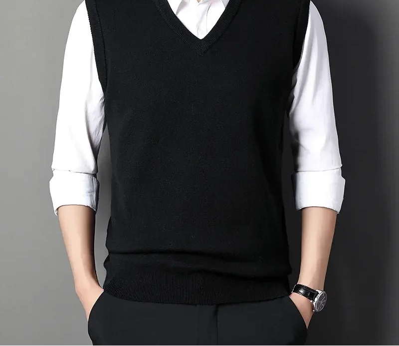 2024 Autumn Winter New Men's Solid Color V-neck Knitted Vest Casual Fashion Warm Sweater Versatile Top