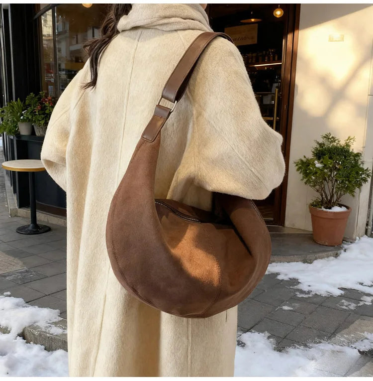 New Retro Comfortable Simple Hobo Bag Women Large Capacity Versatile Texture Crossbody Shoulder Bag Korean Style Matte Horn Bag