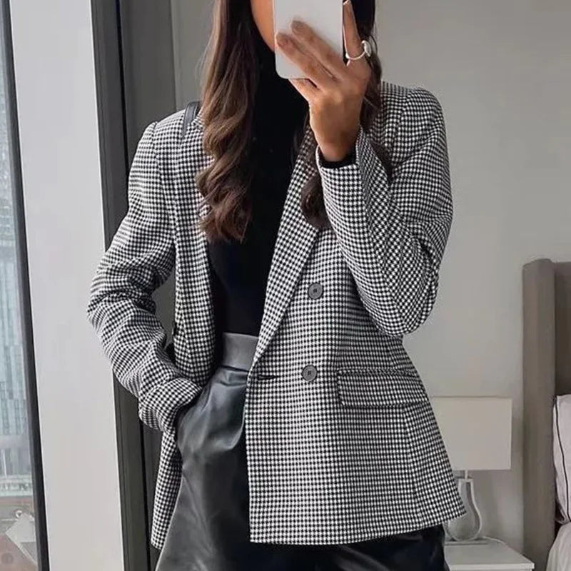 Elegant Plaid Long Sleeve Blazers Women 2025 Double Breasted Office Suit Jacket Woman Casual Turn Down Collar Outwear Lady